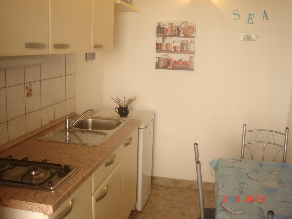 Apartments Renata Primosten Room photo